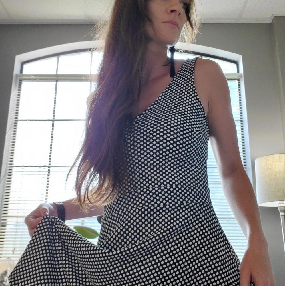 Retro-style Polka Dot Dress - Picture 4 of 7